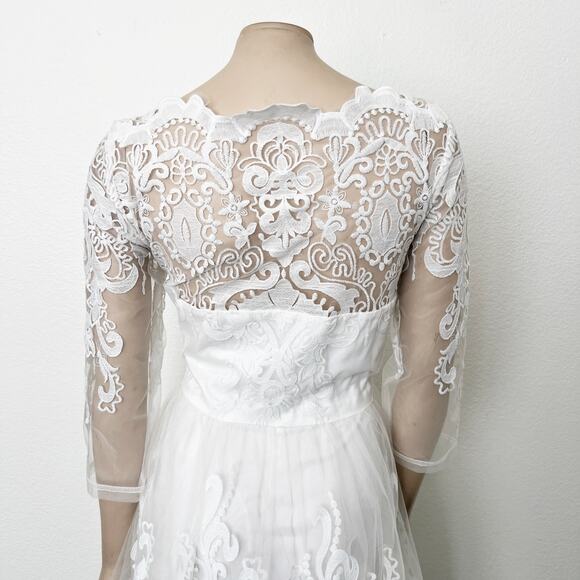 [Chi Chi London] White Flore Lace Embroidered Tulle Retro Bridal Midi Dress 12 - Picture 7 of 12